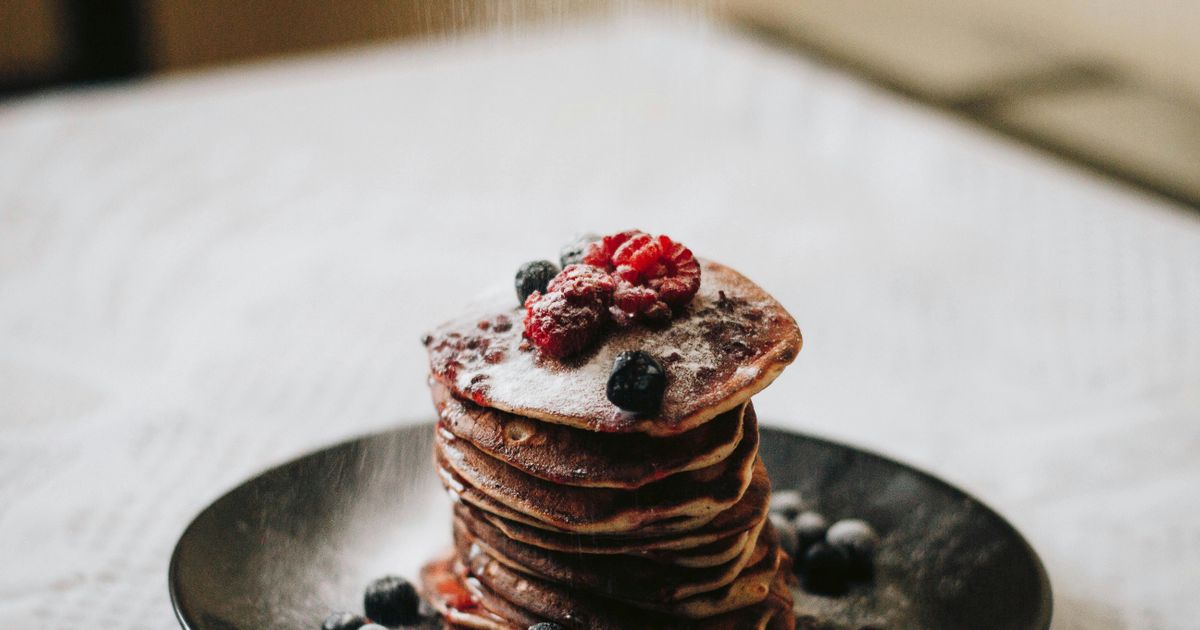 Calgary Opera Up Close & Over Easy event artwork from Calgary Opera