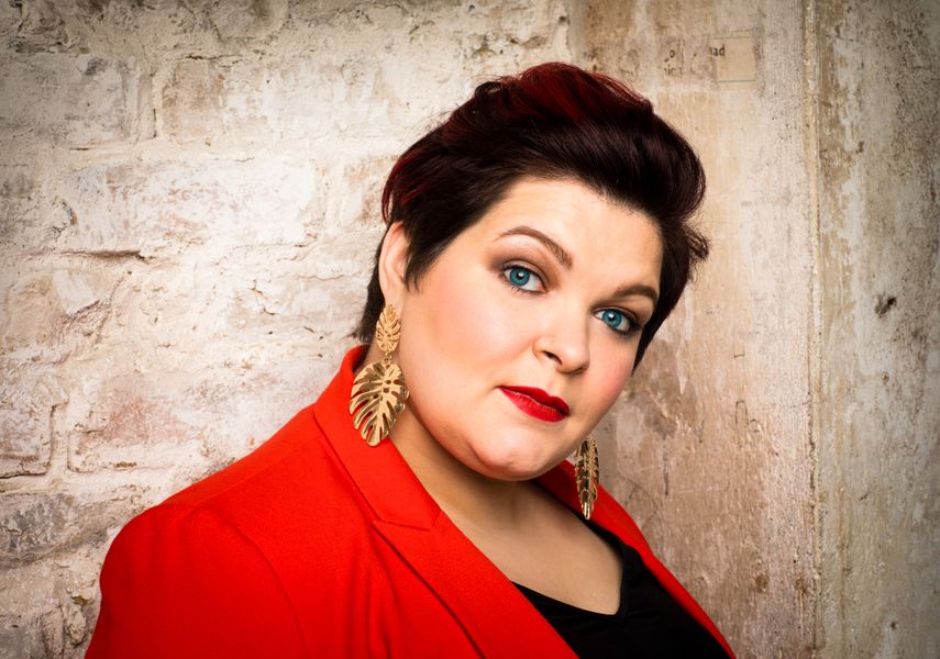 Claire Barnett-Jones